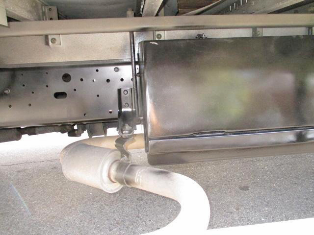 UDトラックスコンドルアルミウイング中型（4t）[写真24]