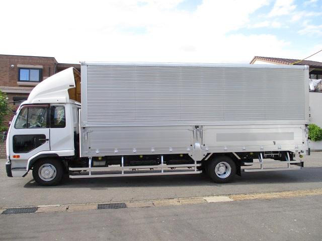 UDトラックスコンドルアルミウイング中型（4t）[写真09]