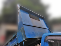 トヨタトヨエースダンプ小型（2t・3t）[写真08]