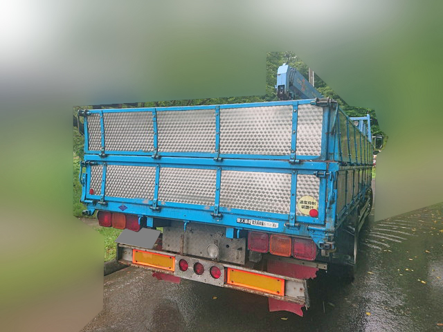 三菱ふそうファイタークレーン4段増トン（6t・8t）[写真02]