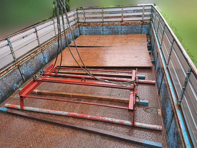 三菱ふそうファイタークレーン4段増トン（6t・8t）[写真06]