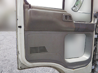 日野レンジャーユニック3段増トン（6t・8t）[写真31]