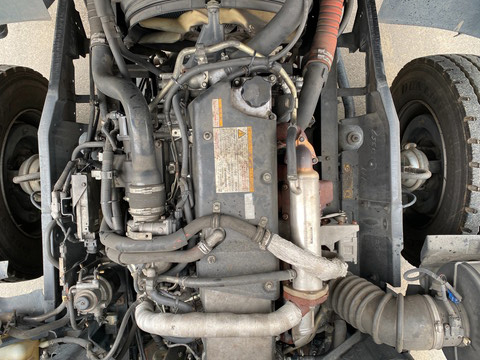 いすゞフォワードアルミウイング増トン（6t・8t）[写真27]