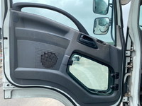 いすゞフォワードアルミウイング増トン（6t・8t）[写真31]