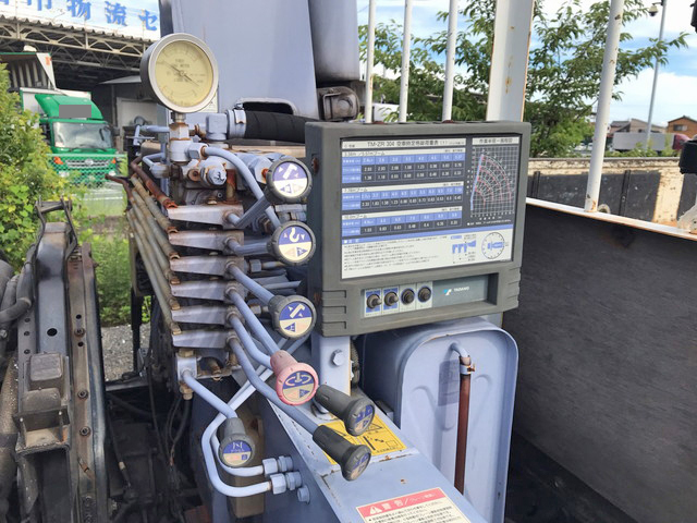 いすゞフォワードクレーン4段中型（4t）[写真17]