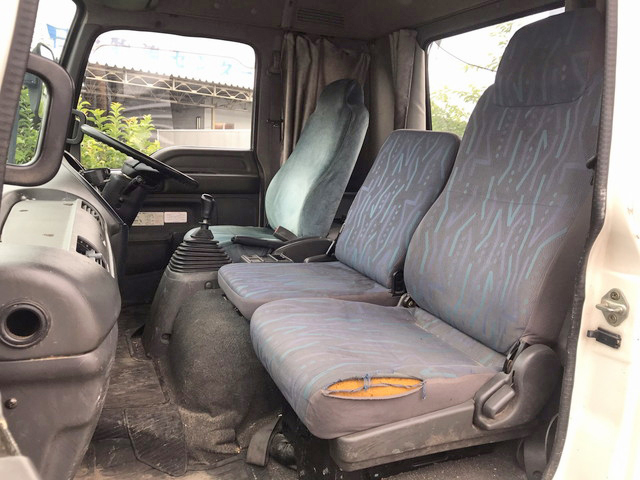 いすゞフォワードクレーン4段中型（4t）[写真31]