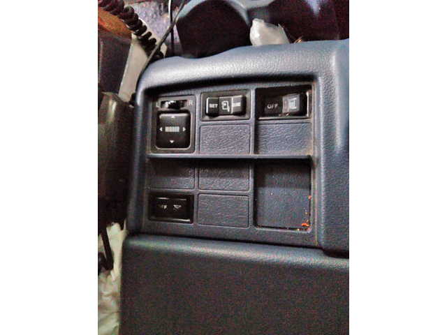 日野プロフィアダンプ大型（10t）[写真32]