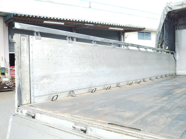 三菱ふそうファイター幌車増トン（6t・8t）[写真13]