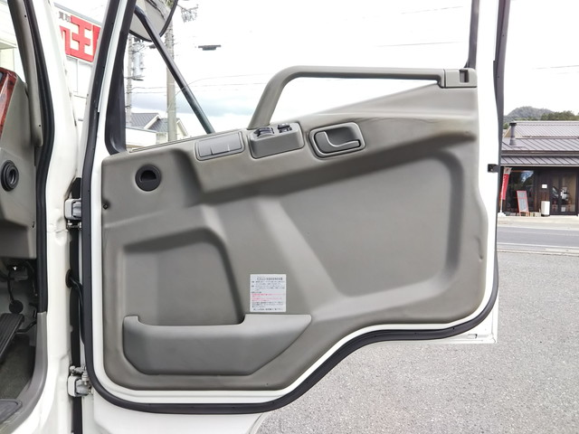 三菱ふそうファイター幌車増トン（6t・8t）[写真26]