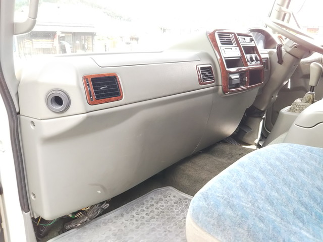 三菱ふそうファイター幌車増トン（6t・8t）[写真31]