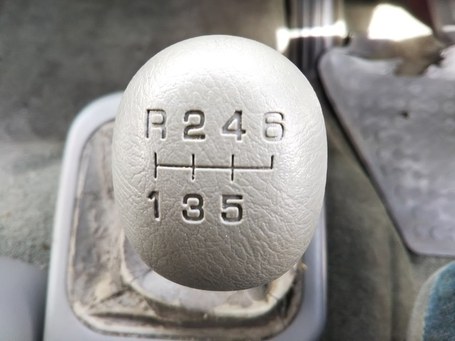 三菱ふそうファイター幌車増トン（6t・8t）[写真37]