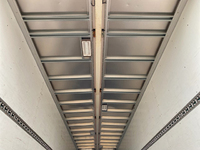 三菱ふそうスーパーグレートアルミウイング大型（10t）[写真15]