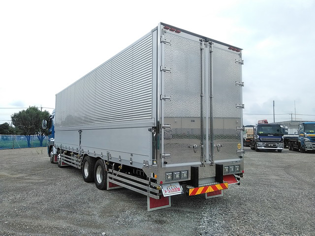 三菱ふそうスーパーグレートアルミウイング大型（10t）[写真04]