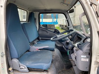 三菱ふそうキャンター平ボディ小型（2t・3t）[写真29]