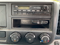 三菱ふそうキャンター平ボディ小型（2t・3t）[写真36]