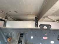 いすゞフォワードパネルバン中型（4t）[写真21]