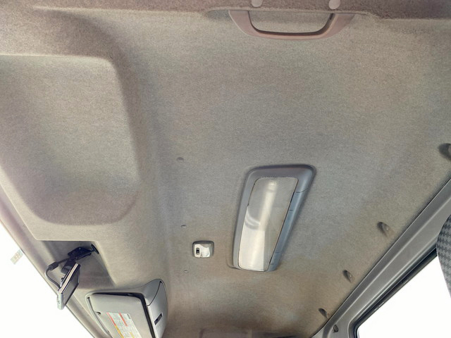 いすゞフォワードパネルバン中型（4t）[写真32]