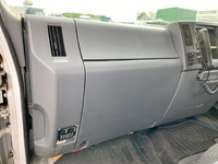 いすゞフォワードパネルバン中型（4t）[写真35]