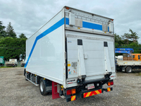 いすゞフォワードパネルバン中型（4t）[写真04]