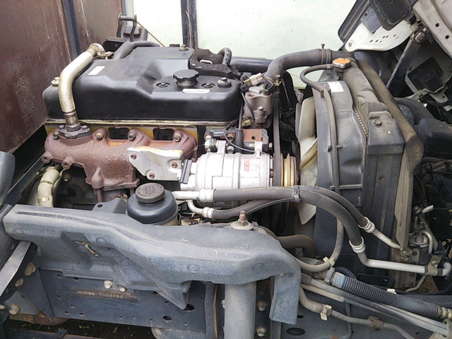 いすゞエルフ平ボディ小型（2t・3t）[写真20]