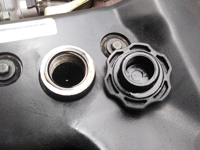 いすゞエルフ平ボディ小型（2t・3t）[写真21]