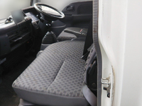 いすゞエルフ平ボディ小型（2t・3t）[写真24]