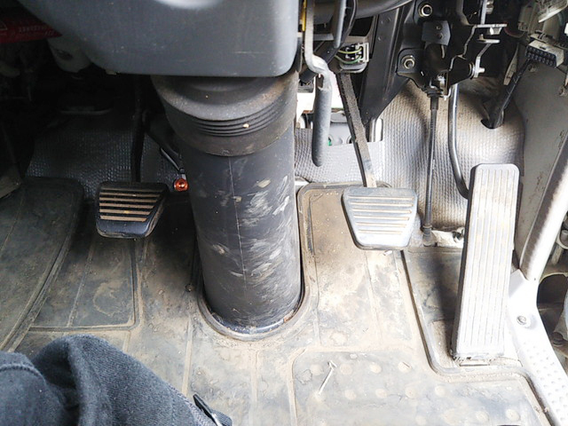 いすゞエルフ平ボディ小型（2t・3t）[写真31]