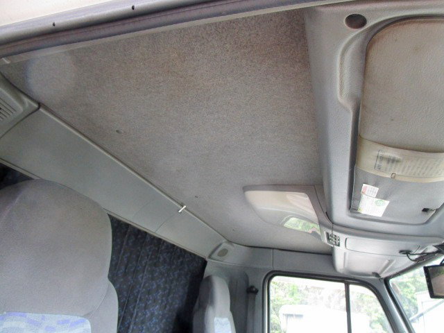 UDトラックスコンドルアルミバン中型（4t）[写真30]