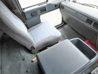 UDトラックスコンドルアルミバン中型（4t）[写真31]