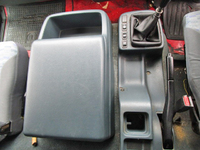 UDトラックスコンドルアルミバン中型（4t）[写真38]