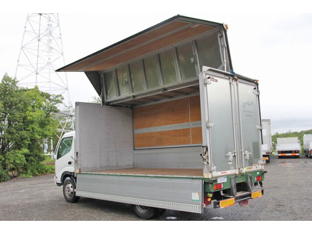 日野デュトロアルミウイング小型（2t・3t）[写真12]