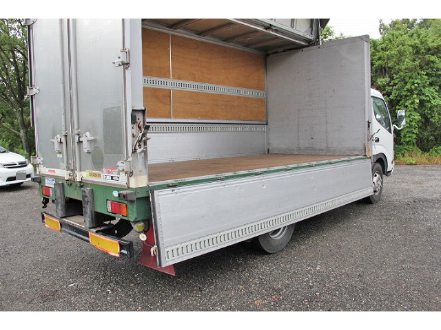 日野デュトロアルミウイング小型（2t・3t）[写真13]