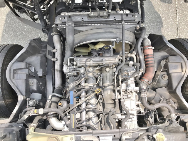 三菱ふそうキャンターアルミバン小型（2t・3t）[写真23]