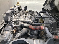 三菱ふそうキャンターアルミバン小型（2t・3t）[写真25]