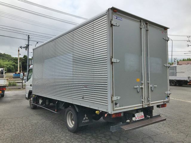 三菱ふそうキャンターアルミバン小型（2t・3t）[写真04]