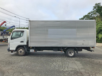 三菱ふそうキャンターアルミバン小型（2t・3t）[写真05]