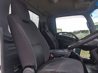 いすゞフォワードパネルバン中型（4t）[写真29]