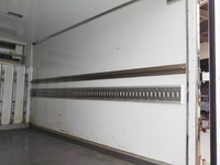 三菱ふそうキャンター冷凍車（冷蔵車）小型（2t・3t）[写真14]