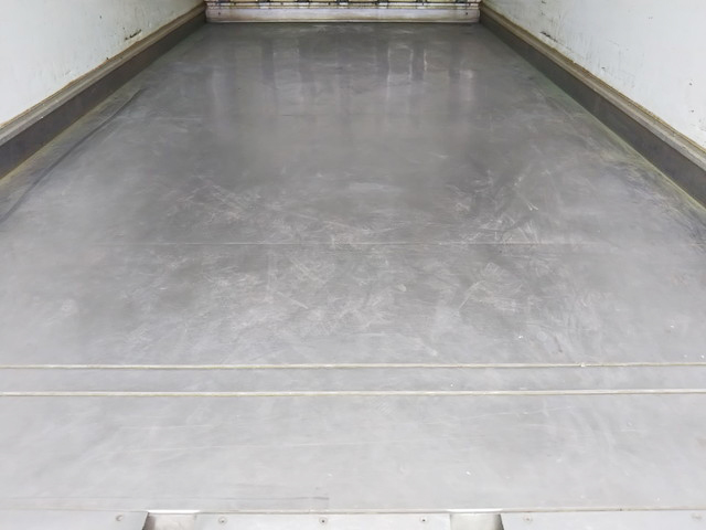 三菱ふそうキャンター冷凍車（冷蔵車）小型（2t・3t）[写真16]