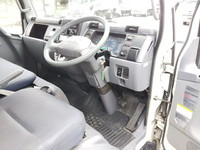 三菱ふそうキャンター冷凍車（冷蔵車）小型（2t・3t）[写真35]