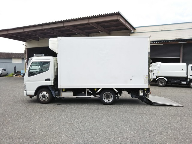 三菱ふそうキャンター冷凍車（冷蔵車）小型（2t・3t）[写真05]