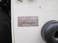 三菱ふそうキャンター平ボディ小型（2t・3t）[写真17]