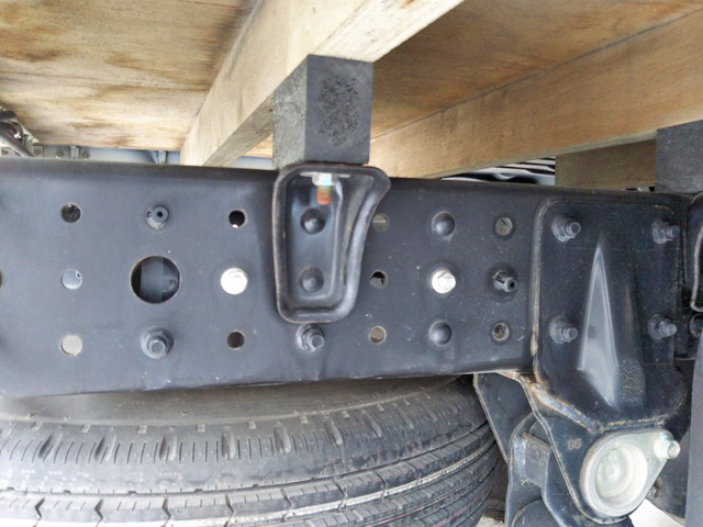 三菱ふそうキャンター平ボディ小型（2t・3t）[写真24]