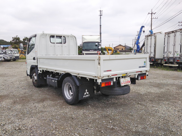三菱ふそうキャンター平ボディ小型（2t・3t）[写真04]