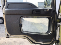 いすゞフォワードアルミブロック増トン（6t・8t）[写真21]