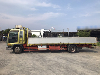 いすゞフォワードアルミブロック増トン（6t・8t）[写真05]