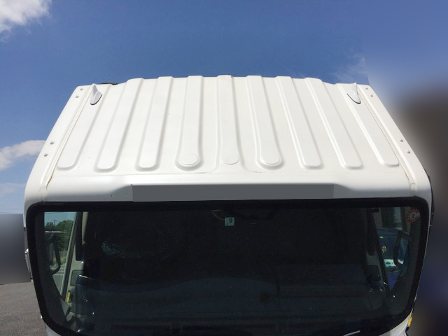 いすゞエルフユニック4段小型（2t・3t）[写真05]