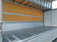 いすゞフォワードアルミウイング中型（4t）[写真12]