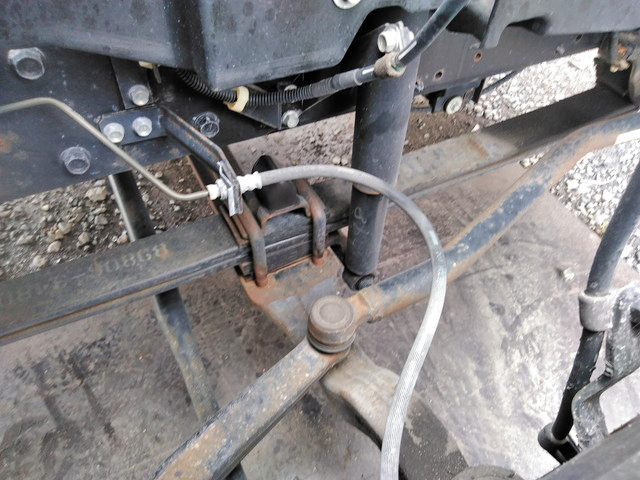 いすゞフォワードアルミウイング中型（4t）[写真21]