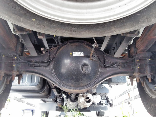 いすゞフォワードアルミウイング中型（4t）[写真22]